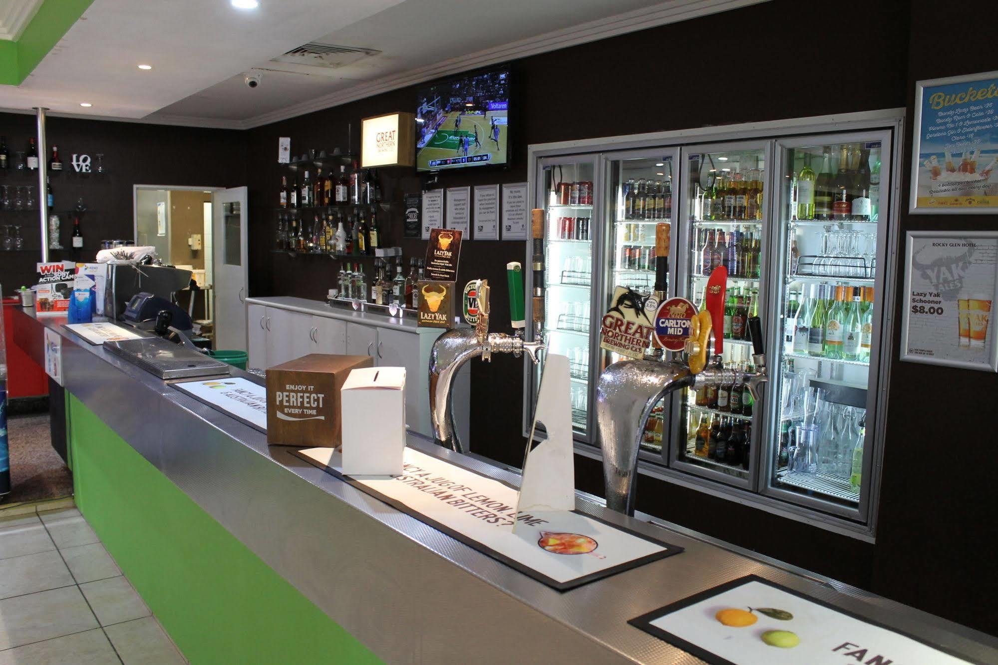 Rocky Glen Hotel Motel Гладстон Екстериор снимка